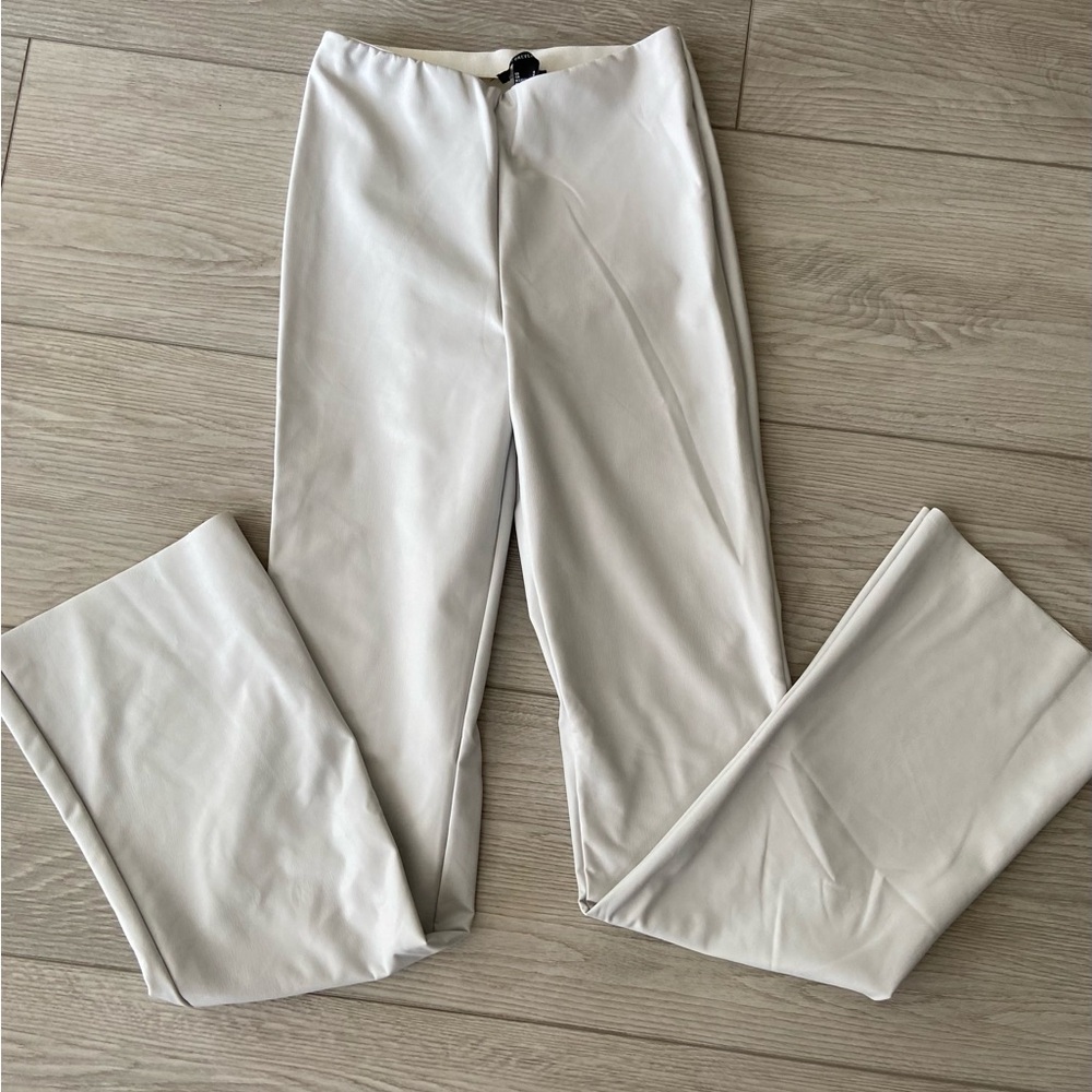 Forever 21 White Faux Leather Pants - Picture 5 of 6